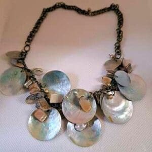 Mother of pearl freshwater pearl bracelet