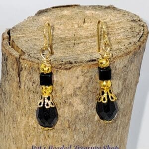 Black Teardrop and Iridescent