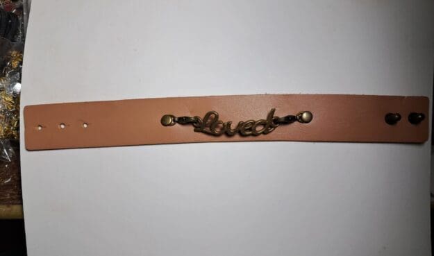 Loved leather bracelet Loved leather bracelet