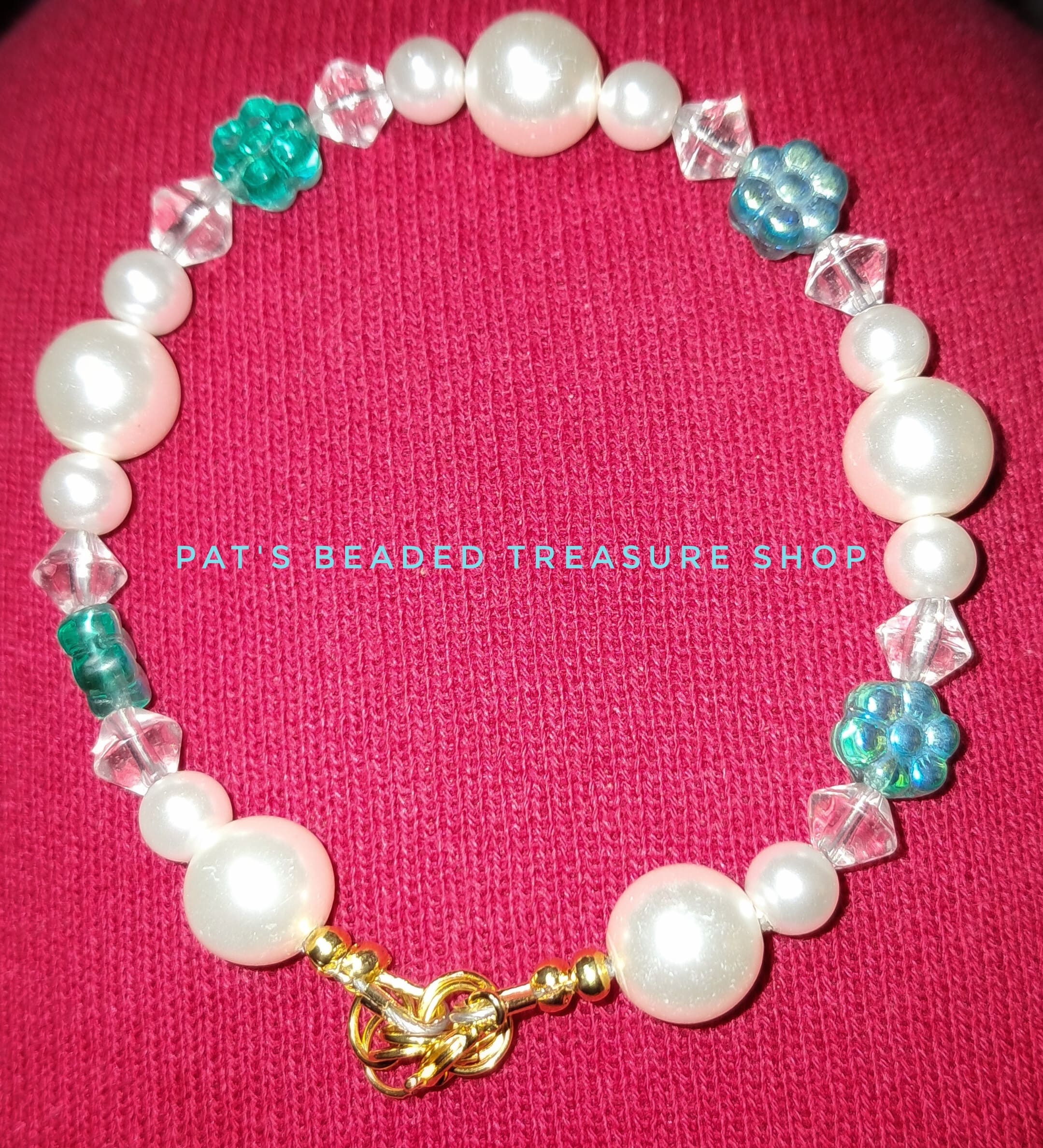 Lovely glass pearl and czech turquoise flower bracelet with gold spring clasp Lovely glass pearl and czech turquoise flower bracelet with gold spring clasp - image 2