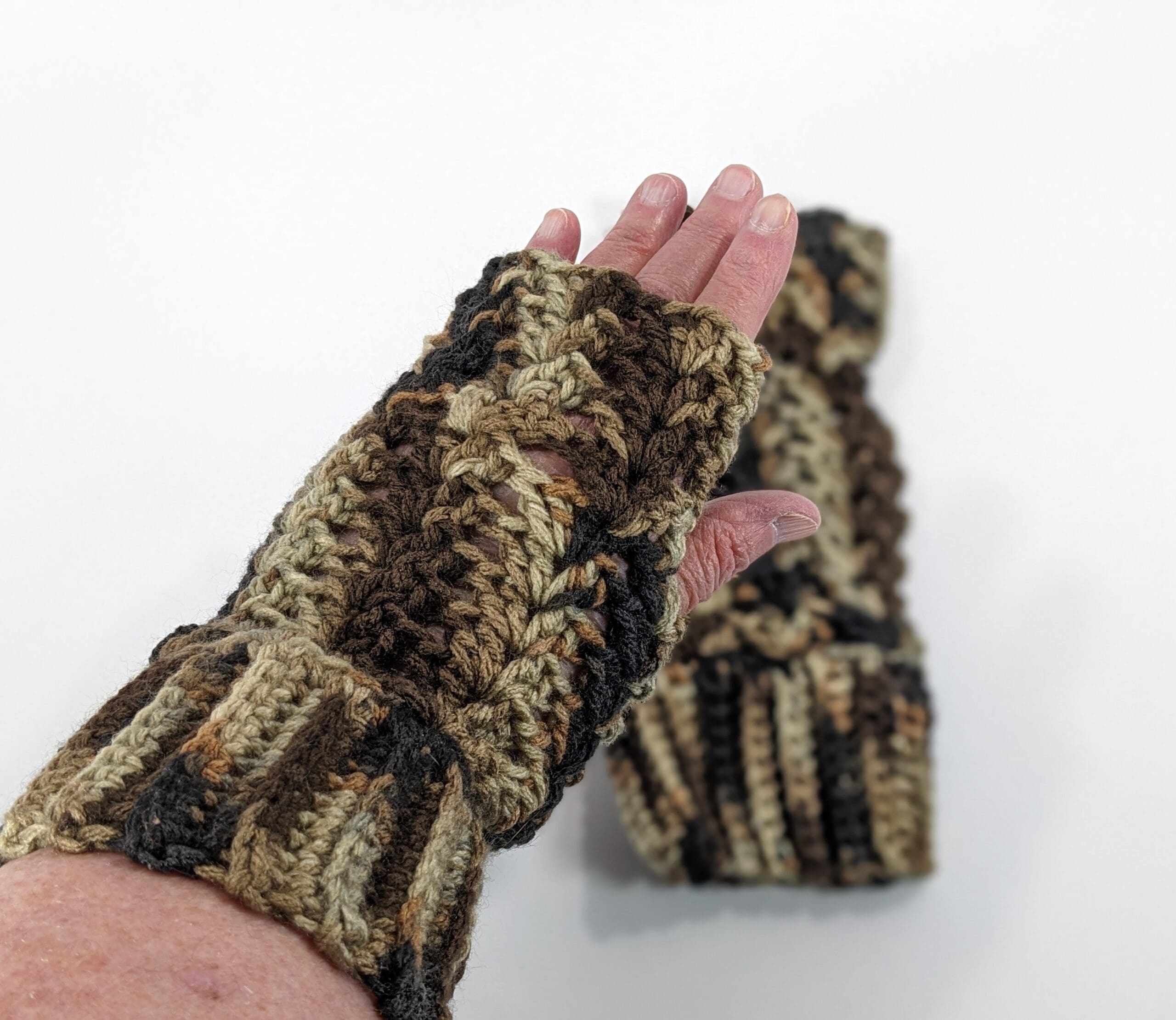 Crochet fingerless glove accessories selections Crochet fingerless brown camo glove accessories.