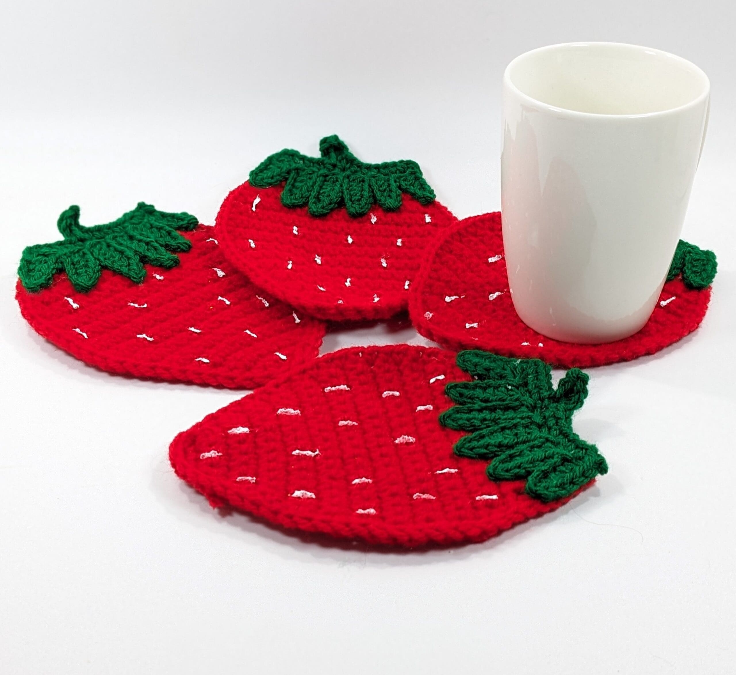 Strawberry crochet large coaster set Strawberry crochet large coaster set