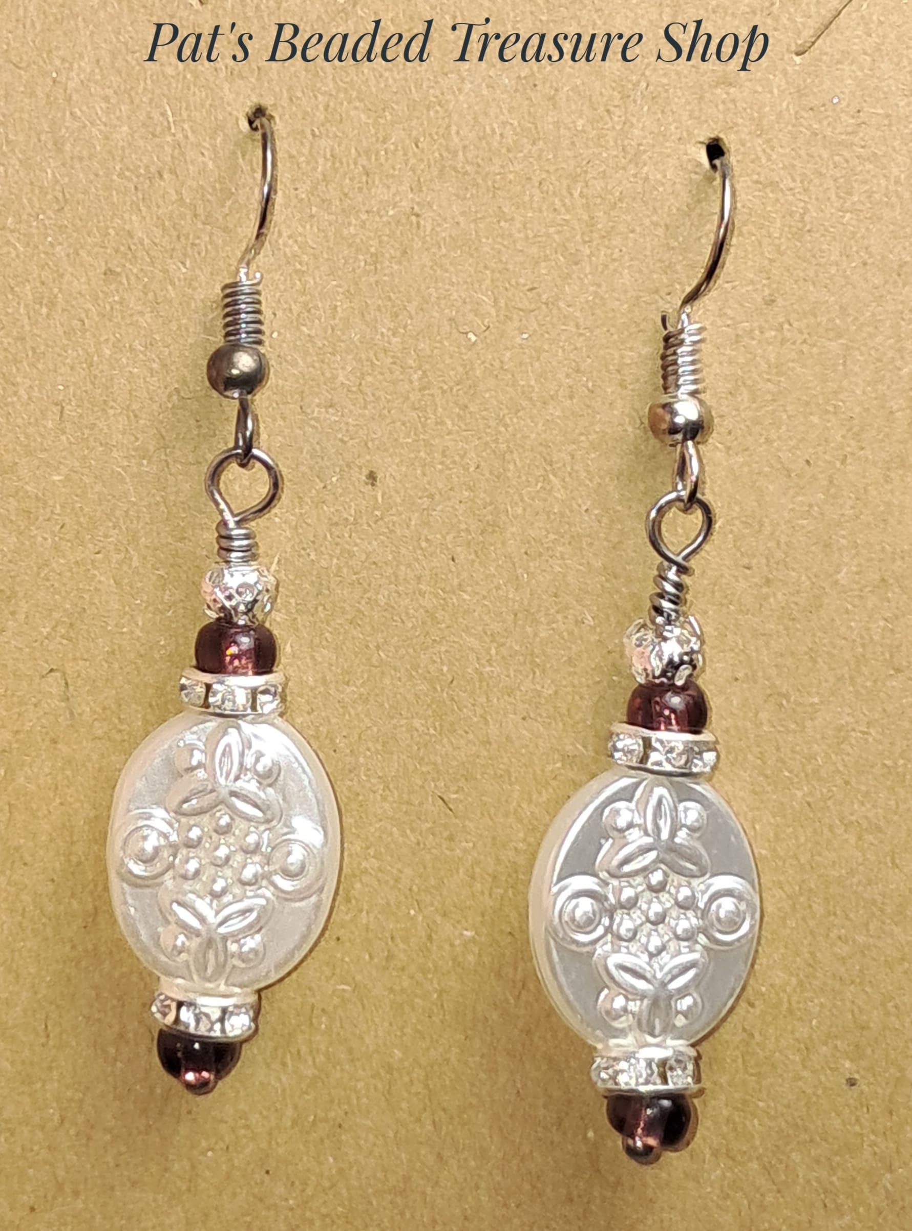 Vintage style floral bead earrings, clear acrylic dangle earrings, 925 sterling silver ear wires Vintage style floral bead earrings, clear acrylic dangle earrings, 925 sterling silver ear wires