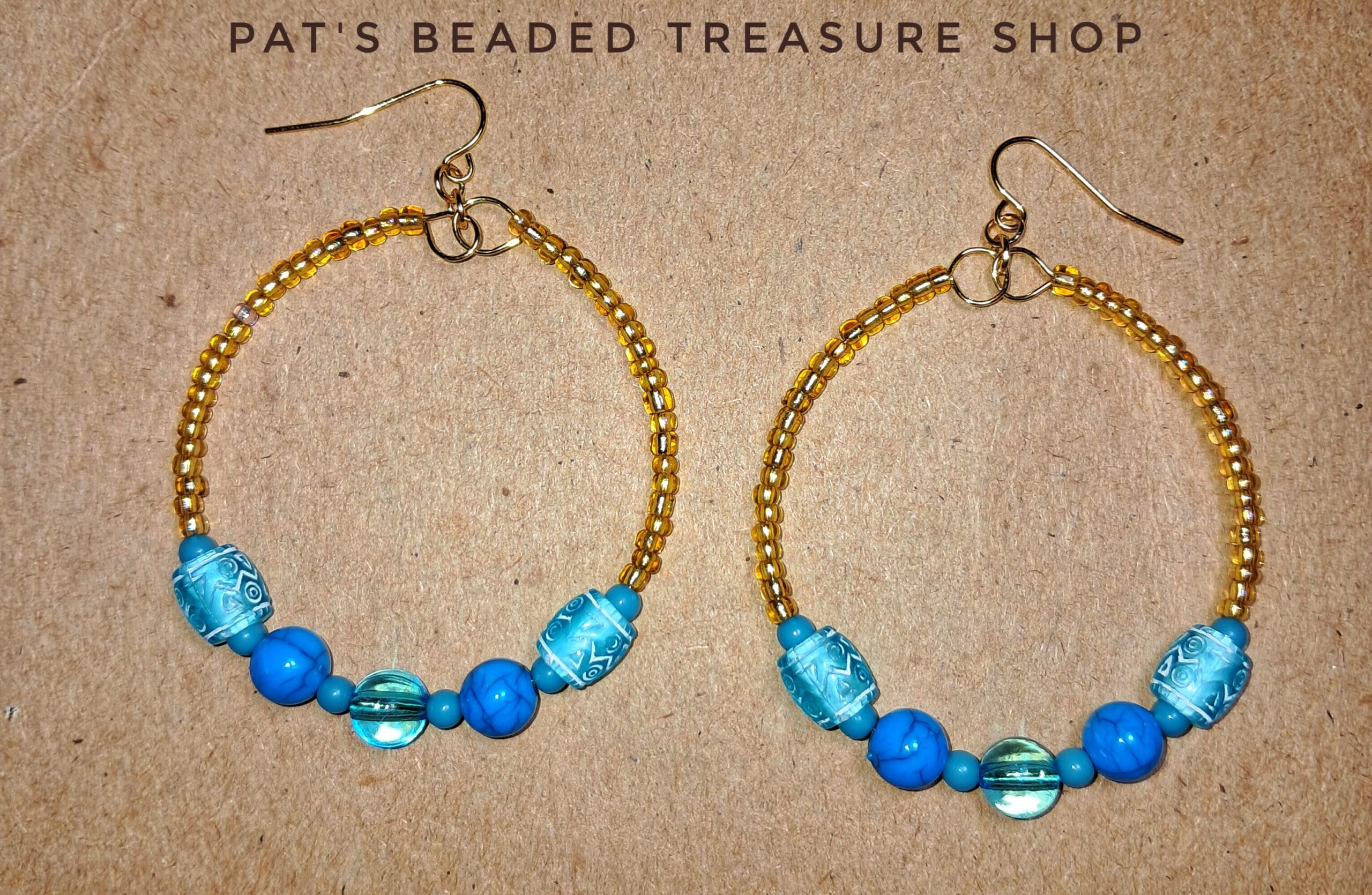 Unique blue acrylic beaded memory wire earrings with gold plated ear wires Unique blue acrylic beaded memory wire earrings with gold plated ear wires - image 3