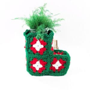 Mason jar boot crochet decor