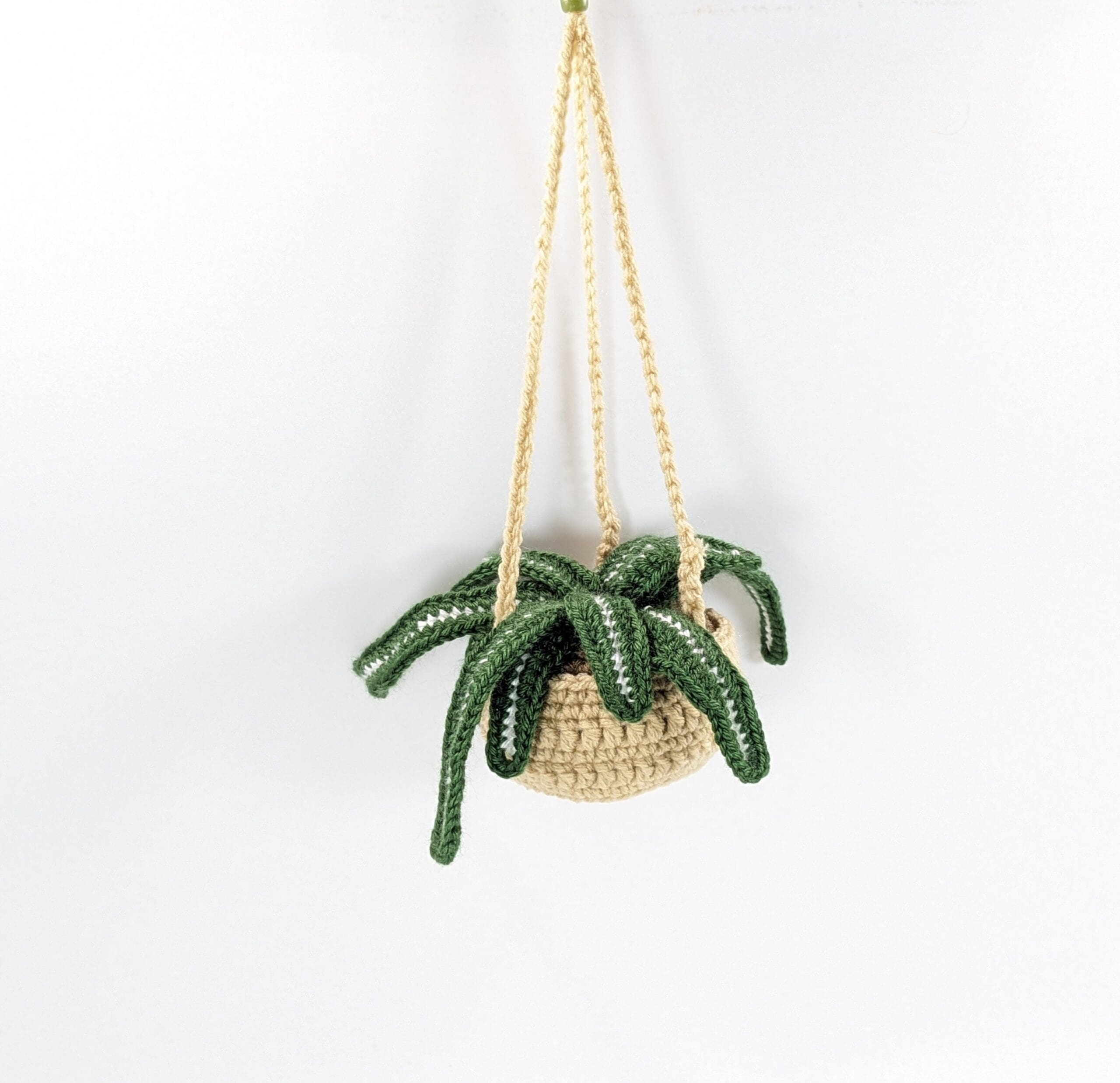 Mini spider plant crochet hanging decor Mini spider plant crochet hanging decor