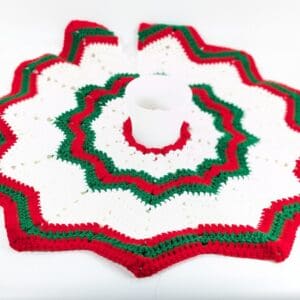 Holiday tabletop tree skirt