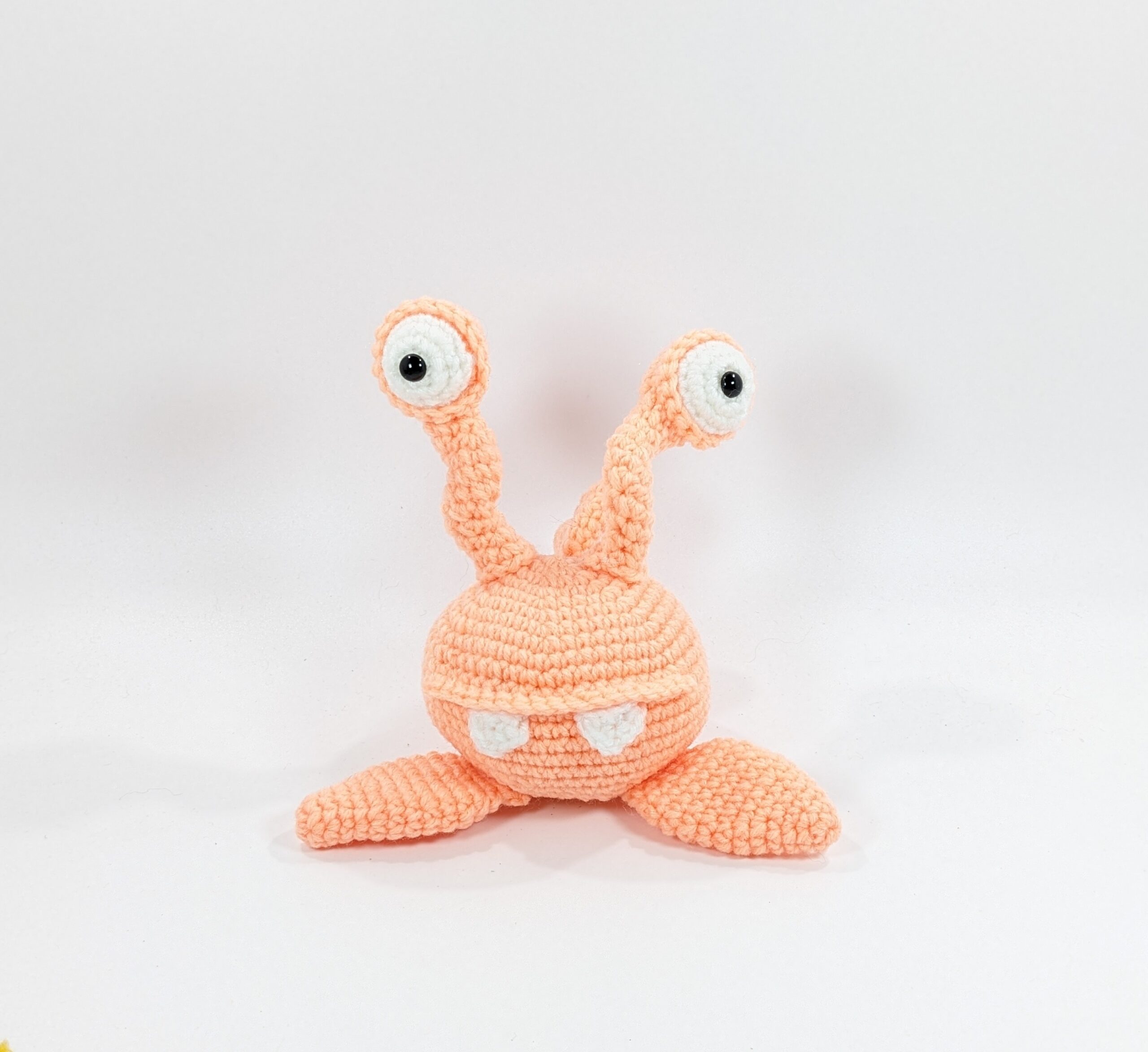 Alian plush orange crochet monster toy Alian plush orange crochet monster toy