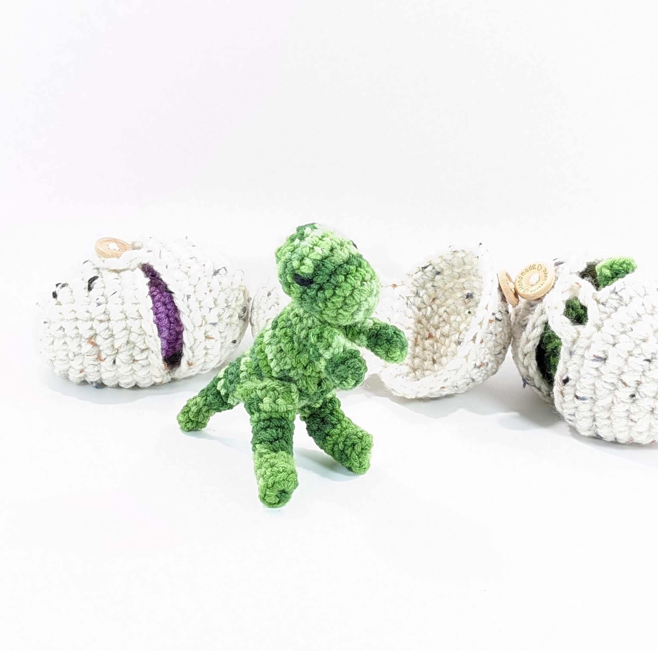 T-rex dinosaur egg mini crochet toy T-rex dinosaur egg mini crochet toy