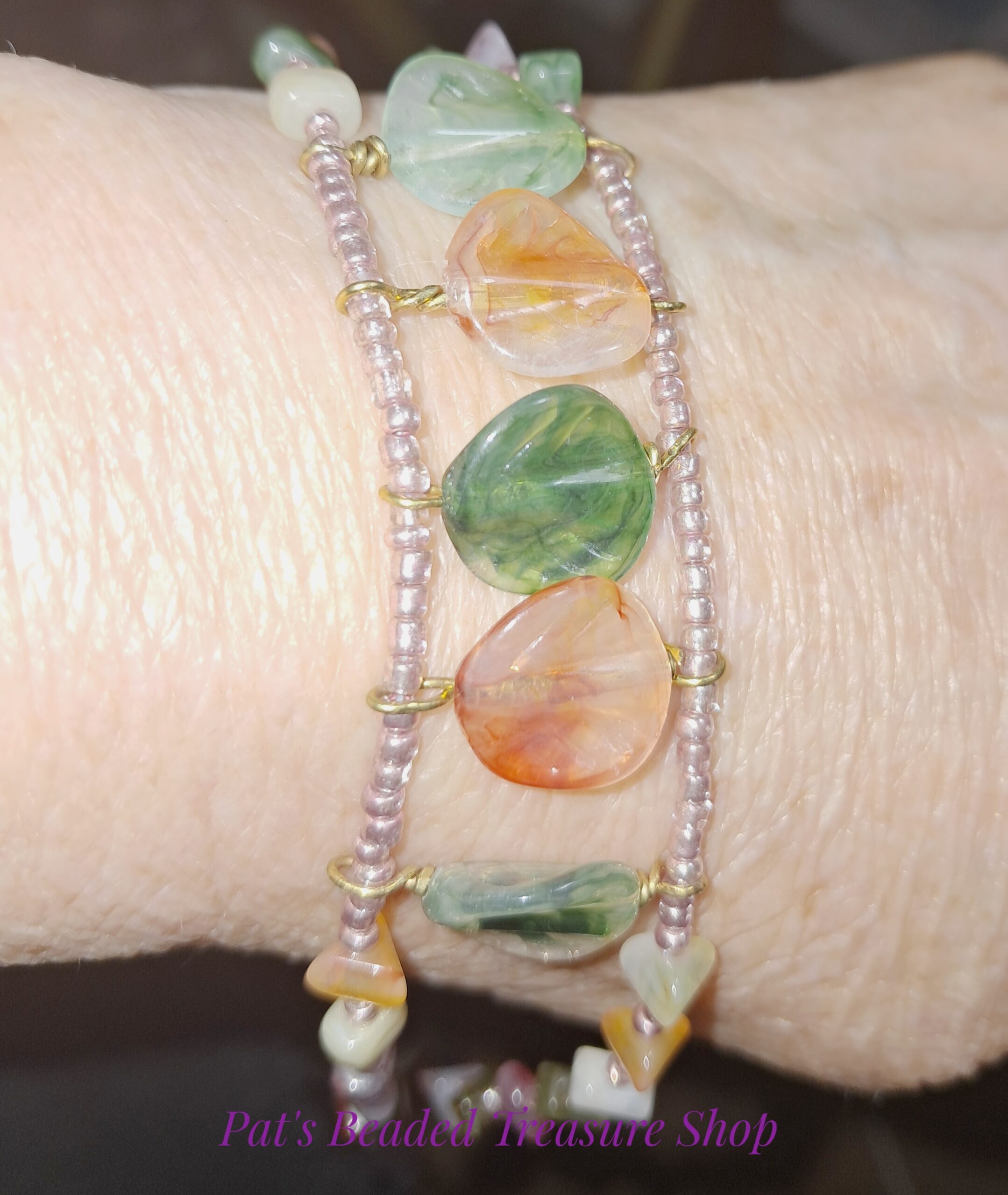 Unique spring garden acrylic beaded bracelet Unique spring garden acrylic beaded bracelet - image 3
