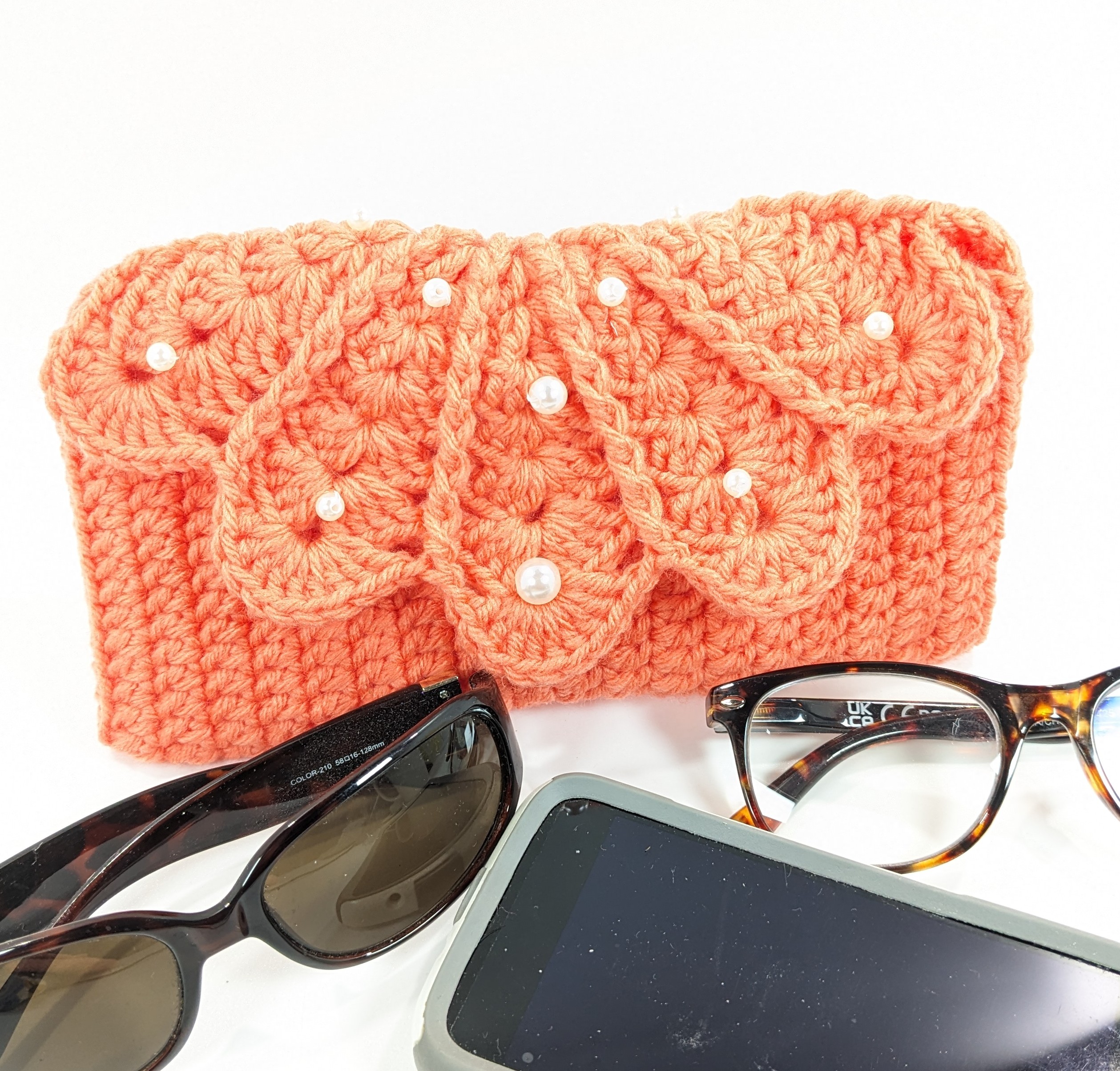 Shell phone & glasses coral crochet case Shell phone & glasses coral crochet case