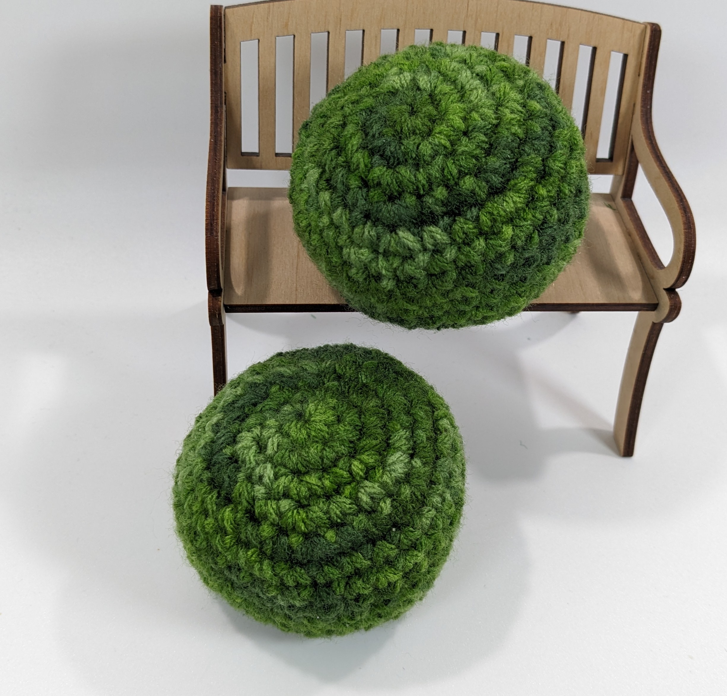 Hacky sack green crochet bean bag ball Hacky sack green crochet bean bag ball