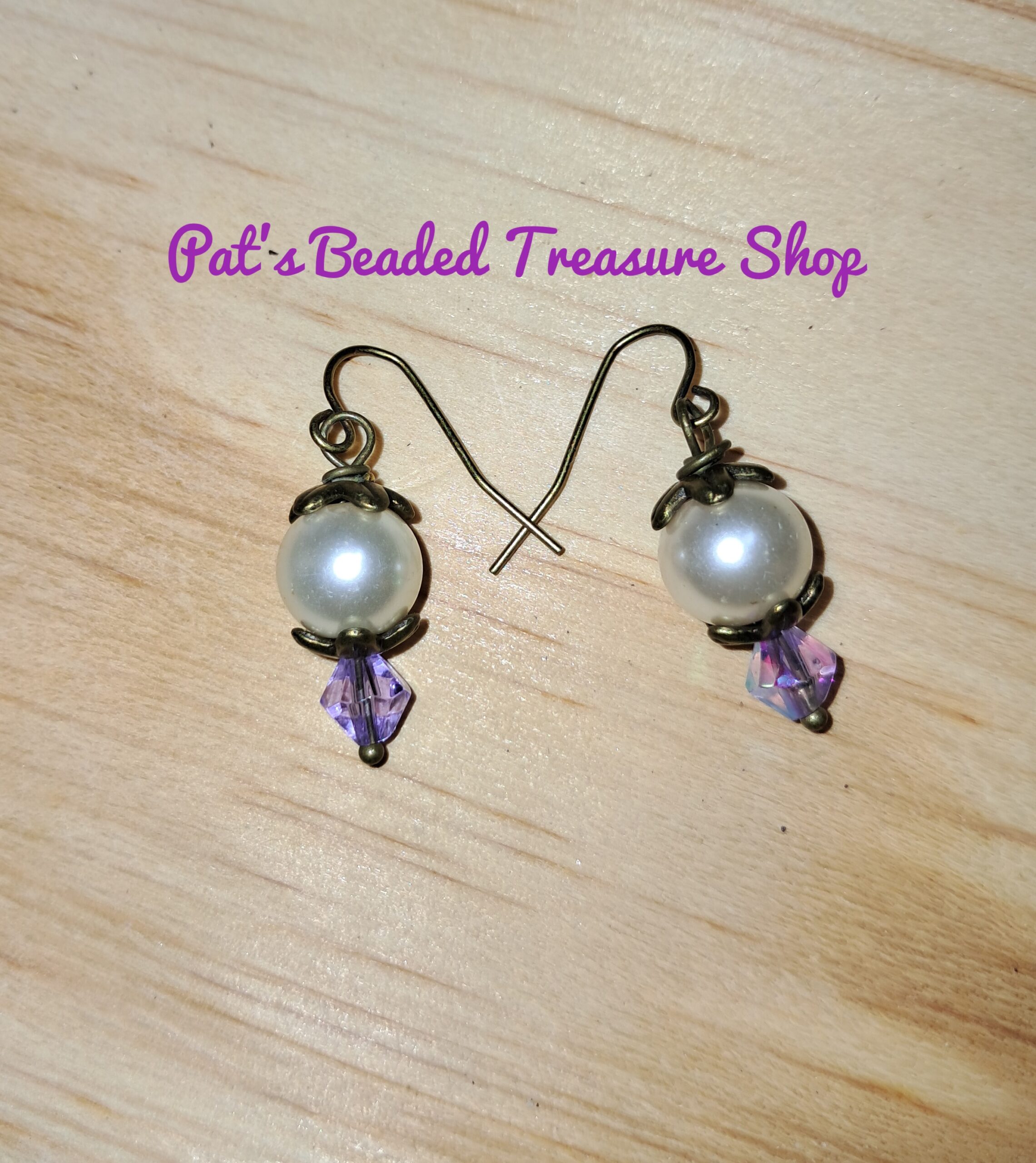 Pretty glass pearl and lavender crystal earrings Pretty glass pearl and lavender crystal earrings - image 3