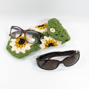 Sunflower Sunglass Green Crochet Case