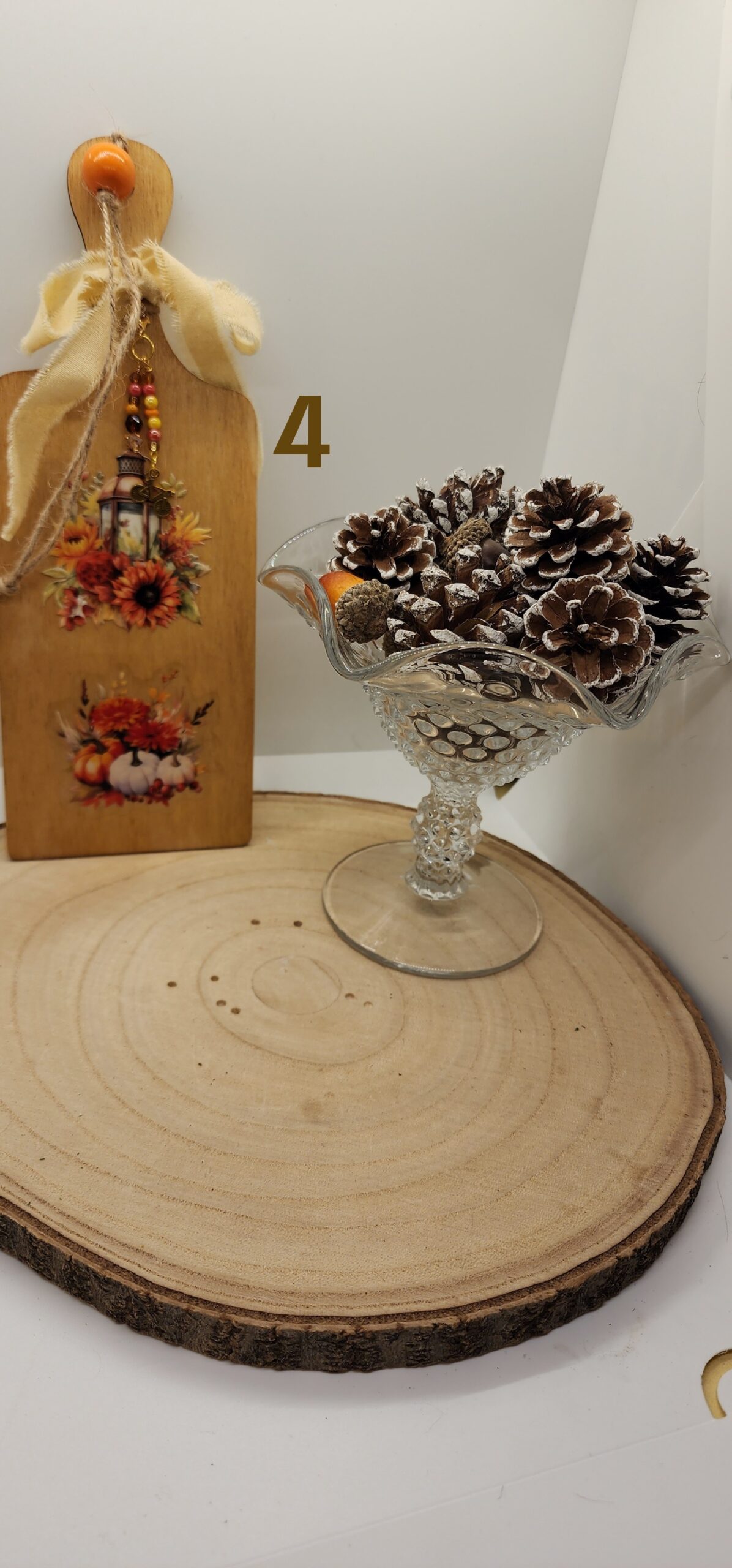 Handmade wooden fall decor-mini pumpkin and sunflower mini cutting board-wall hanger or door hanger Handmade wooden fall decor-mini pumpkin and sunflower mini cutting board-wall hanger or door hanger - image 16