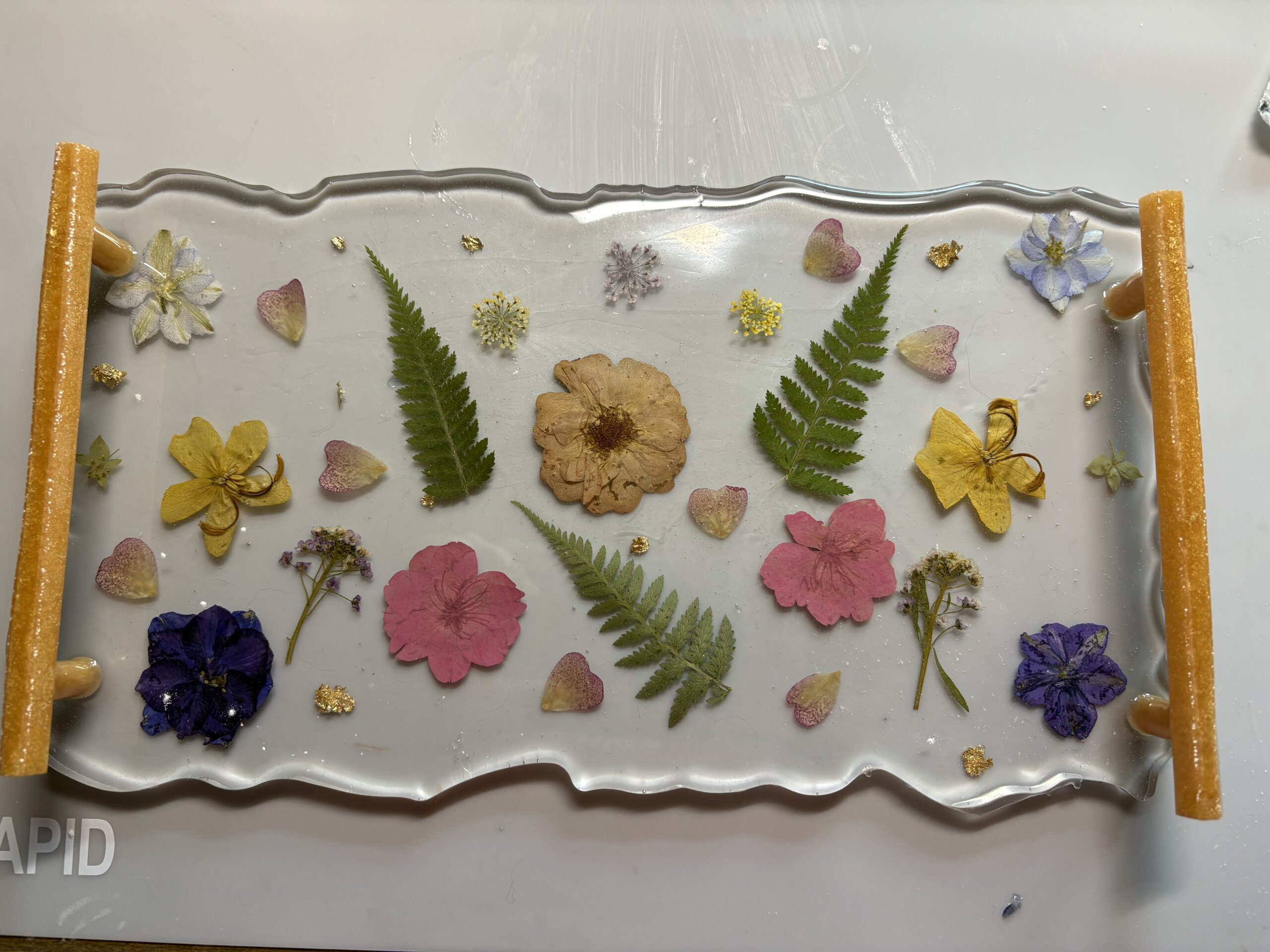 Handcrafted resin serving tray with pressed flowers, matching coaster set and holder, floral coffee table decor Handcrafted resin serving tray with pressed flowers, matching coaster set and holder, floral coffee table decor - image 3