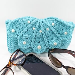 Shell Phone & Glasses Teal Crochet Case