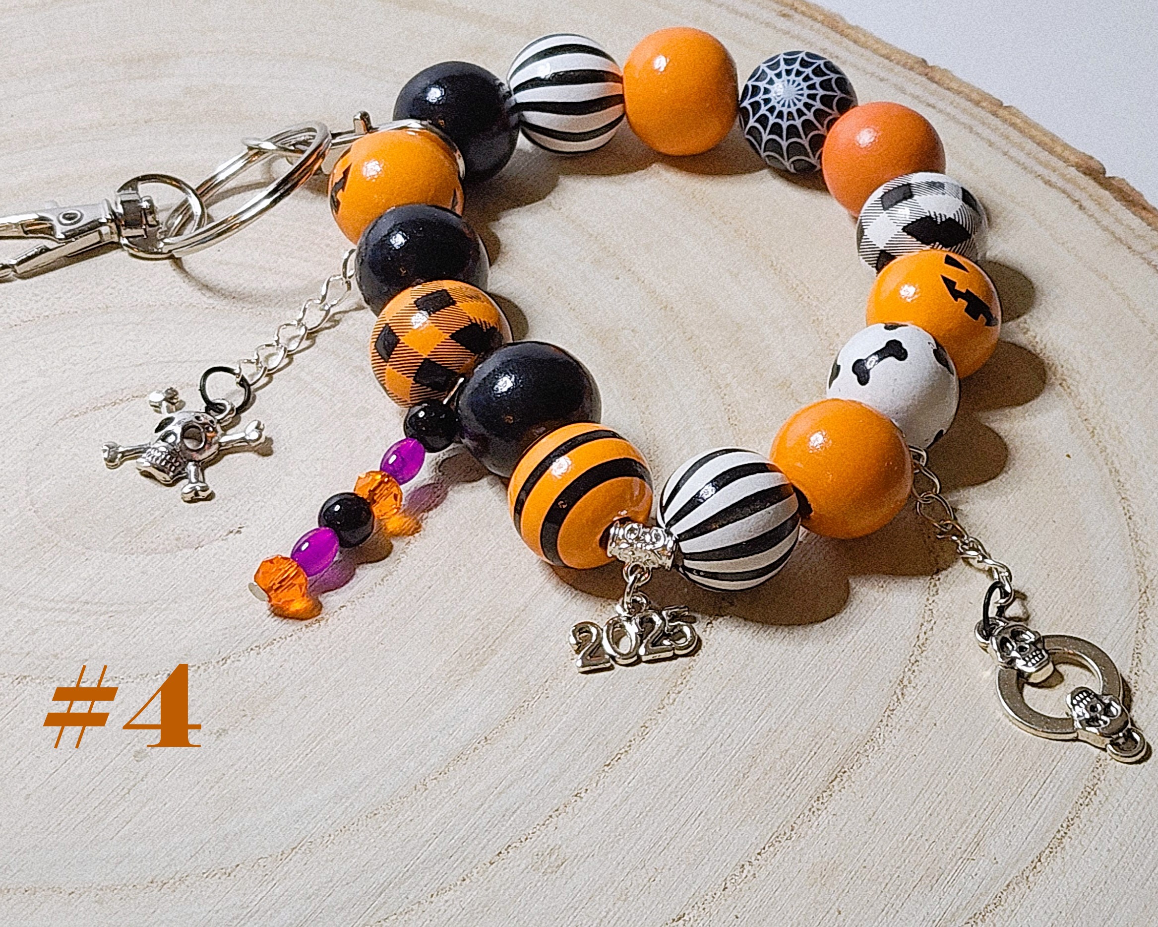 Handcrafted wooden halloween keychains-spooky season accessory-fun halloween charms Handcrafted wooden halloween keychains-spooky season accessory-fun halloween charms - image 5