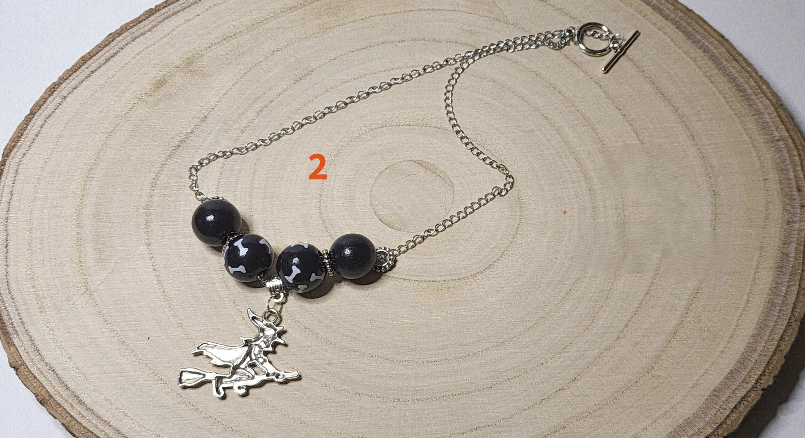 Fun spooky wooden bead necklace with halloween charms – handcrafted Fun spooky wooden bead necklace with halloween charms – handcrafted - image 7