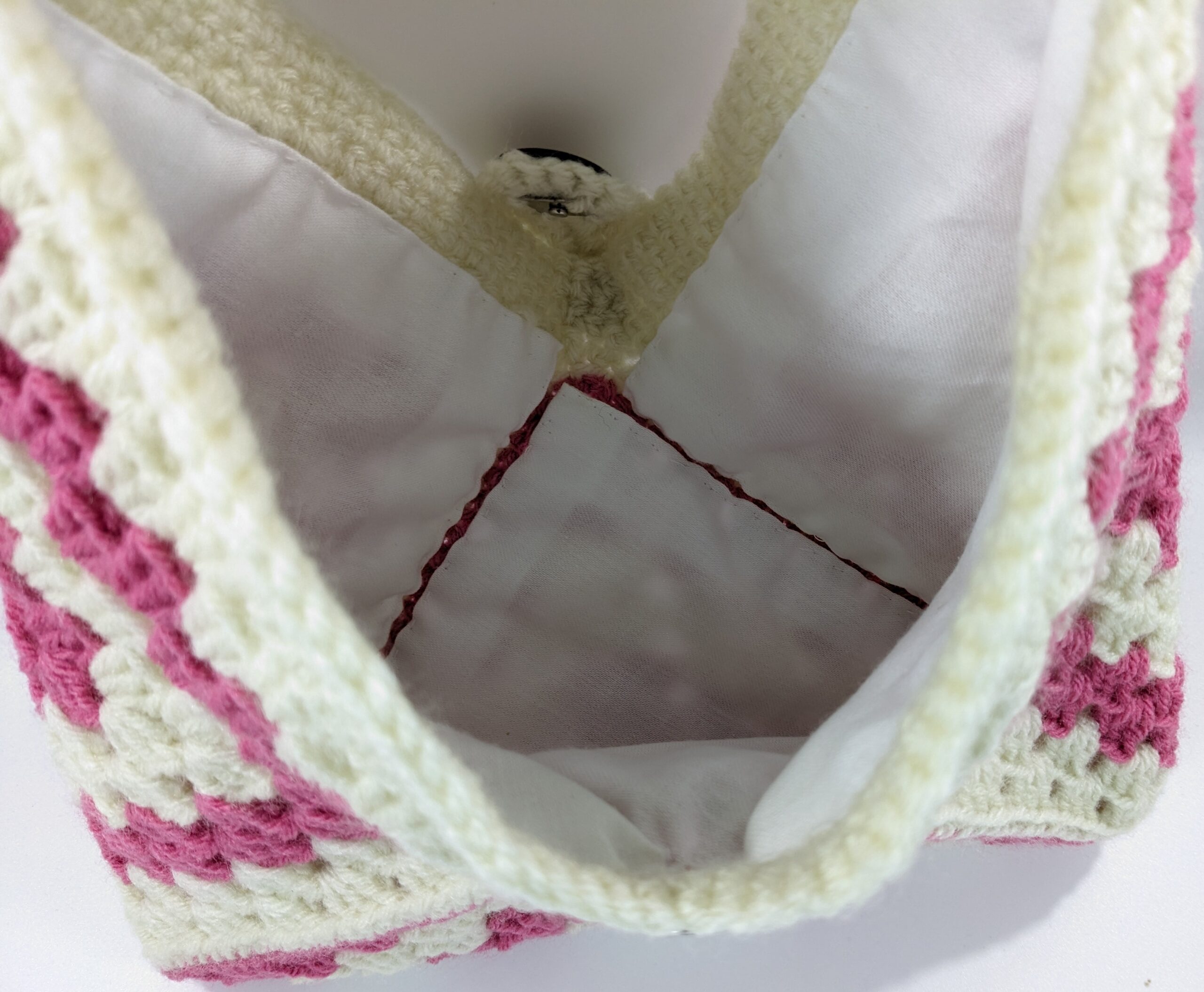 Boho raspberry shoulder bag crochet purse Boho raspberry shoulder bag crochet purse