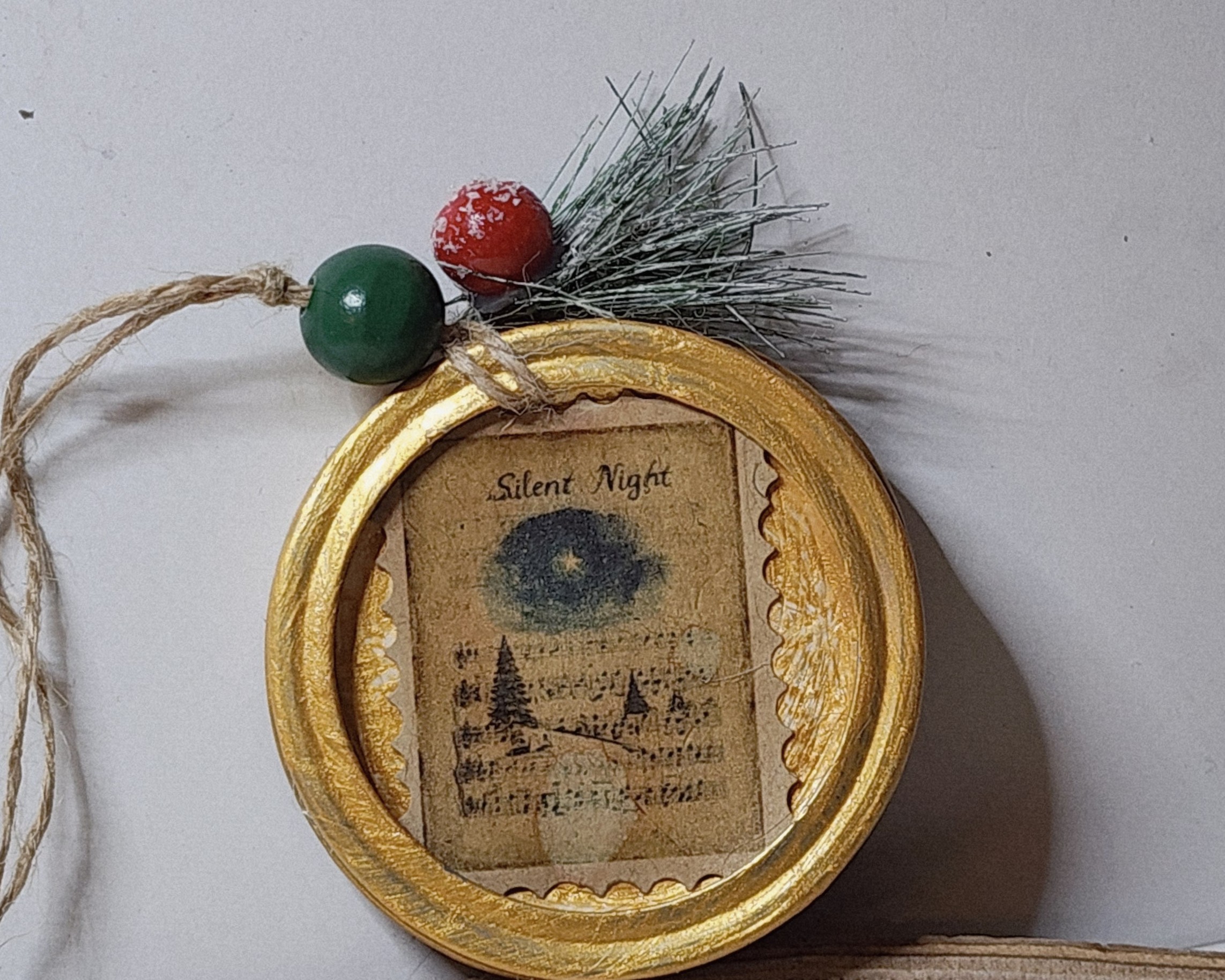Handmade mason jar lid christmas ornaments ๐
| rustic farmhouse christmas tree decorations | vintage holiday ornaments โจ short description Handmade mason jar lid christmas ornaments ๐
| rustic farmhouse christmas tree decorations | vintage holiday ornaments โจ short description - image 4