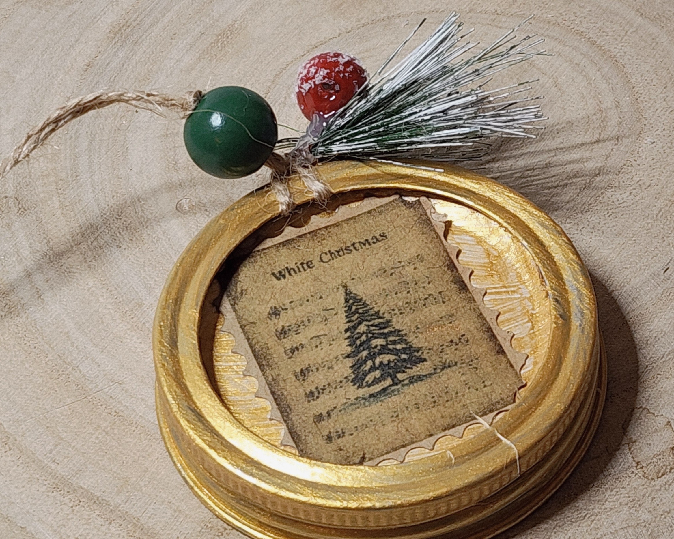 Handmade mason jar lid christmas ornaments ๐
| rustic farmhouse christmas tree decorations | vintage holiday ornaments โจ short description Handmade mason jar lid christmas ornaments ๐
| rustic farmhouse christmas tree decorations | vintage holiday ornaments