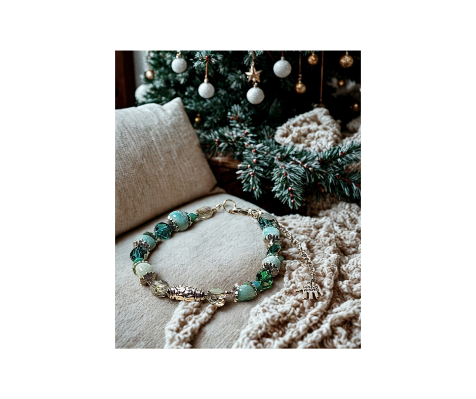 Evergreen glow holiday bracelet โ handcrafted beaded charm bracelet in green and gold Evergreen glow holiday bracelet โ handcrafted beaded charm bracelet in green and gold