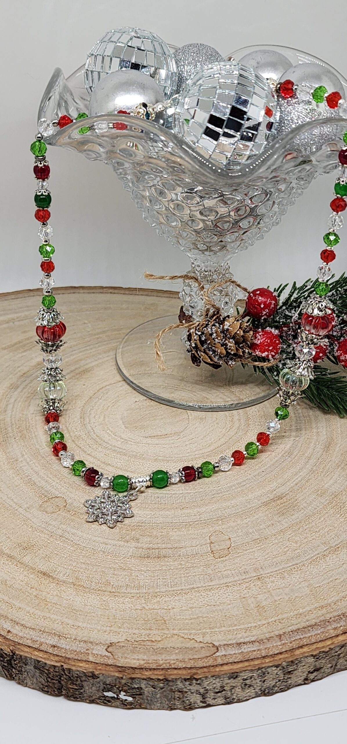 Christmas snowflake necklace – red green & clear beaded holiday necklace, winter jewelry gift, handmade festive statement necklace Christmas snowflake necklace – red green & clear beaded holiday necklace, winter jewelry gift, handmade festive statement necklac