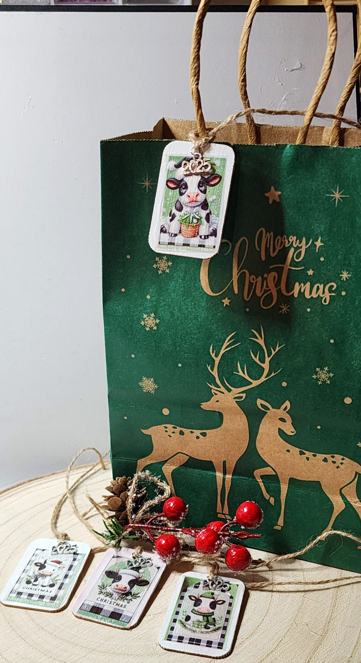 Handmade wooden vintage gift tags-2026 charm-assorted christmas designs Wooden vintage gift tags-